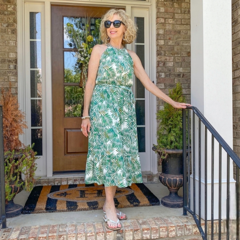 LOFT Resortwear Nwot White/Green Tropical Leaf Print Halter Knit Midi/Ma Pop…